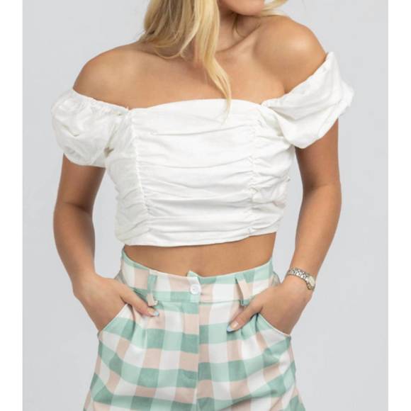 NEW MABLE linen puff sleeve open-back crop in white - Picture 2 of 5